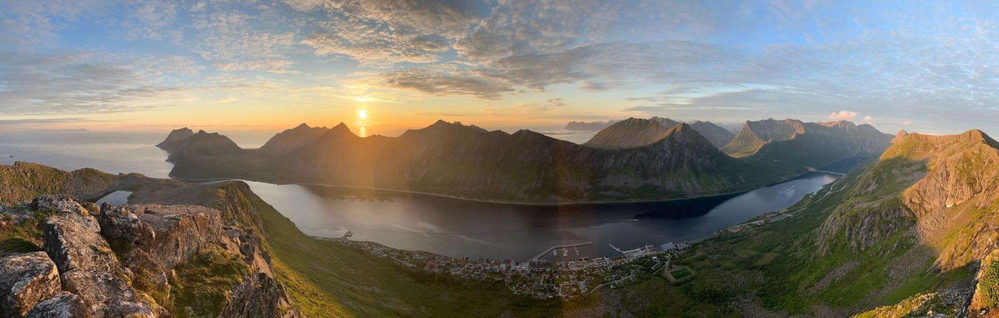Kaikanten Gryllefjord Exteriér fotografie